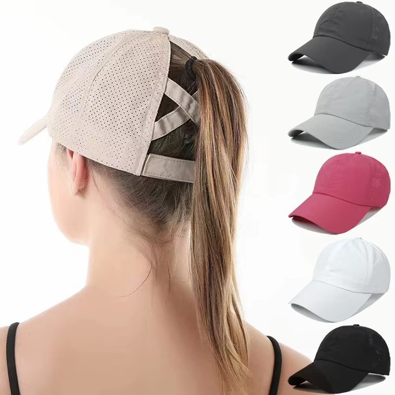 Baseball Cap Structured - หมวกเบสบอลสีพื้นสำหรับฤดูร้อน หมวกกอล์ฟสำหรับผู้หญิง หมวกกีฬาและพักผ่อน หมวกทรงหางม้าแบบตาข่าย แห้งเร็ว หมวกทรงครึ่งวงกลมแบบโปร่ง